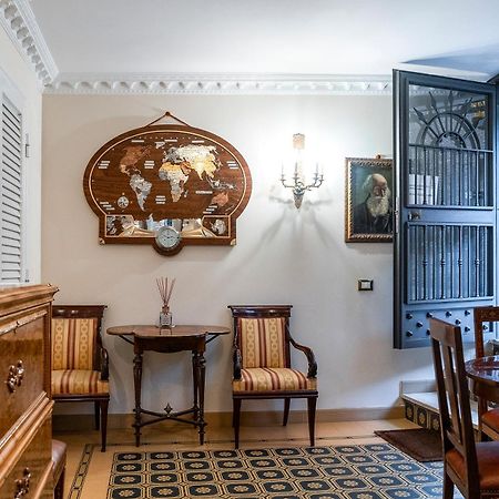 Regal House Roma Capucci 6 Hotell Eksteriør bilde